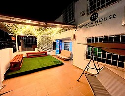 Hotel Tamaca House
