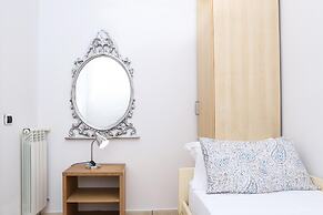 Appartamento a due Passi da via Duomo by Wonderful Italy