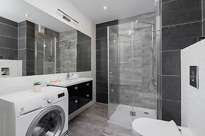 Slusarska Apartment Cracow by Renters