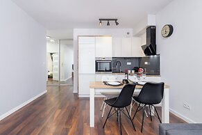 Slusarska Apartment Cracow by Renters