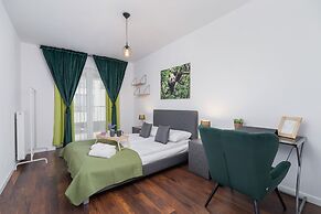 Slusarska Apartment Cracow by Renters