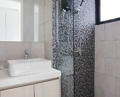 Homesuite' Home at The Shore KK