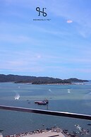 Homesuite' Home at The Shore KK