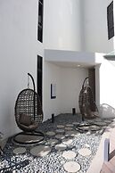 Homesuite' Home at The Shore KK