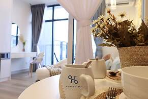 Homesuite' Home at The Shore KK