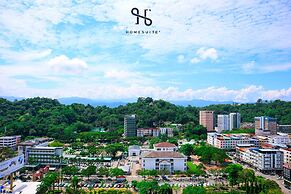 Homesuite' Home at The Shore KK