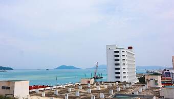 Homesuite' Home at The Shore KK