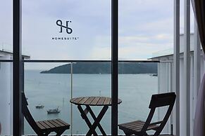 Homesuite' Home at The Shore KK