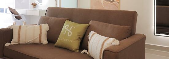 Homesuite' Home at The Shore KK