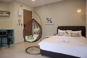 Homesuite' Home at The Shore KK