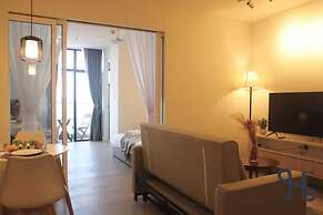 Homesuite' Home at The Shore KK