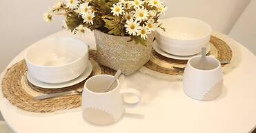 Homesuite' Home at The Shore KK