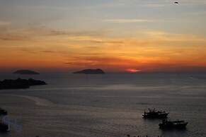 Homesuite' Home at The Shore KK