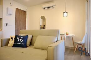 Homesuite' Home at The Shore KK