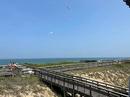 Outer Banks Beach Club