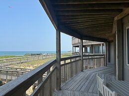 Outer Banks Beach Club