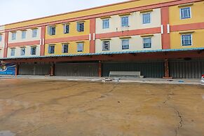 OYO 92451 Hasan House Syariah 2NearVihara Budhi Bhakti