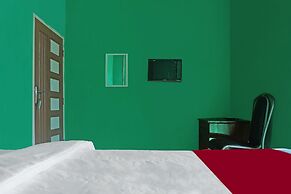 OYO 92377 Wisma Melyro Syariah Near Yamaha - Thamrin Brothers Cabang M