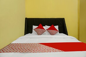 OYO 92377 Wisma Melyro Syariah Near Yamaha - Thamrin Brothers Cabang M