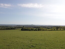 The Lodge at Crossroads Farm