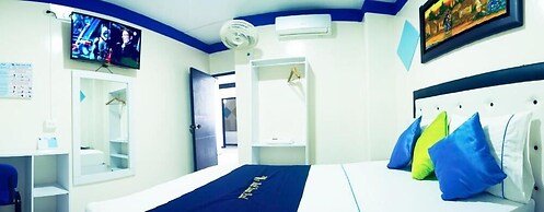 Hotel Luna Azul