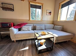 Red Cariboo Resort