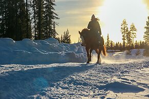 Red Cariboo Resort