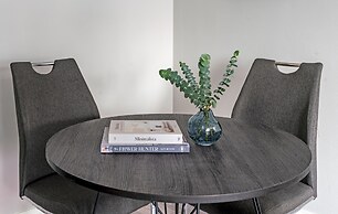 The Luckman Apartments by Barsala