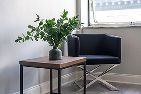 The Luckman Apartments by Barsala