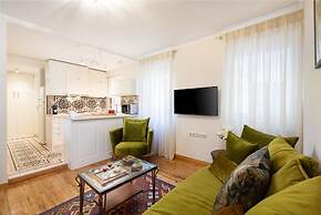 Casa Mia by CorfuEscapes