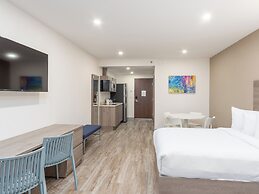 Hotel Mesaluna Short & Long Stay