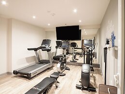 Hotel Mesaluna Short & Long Stay