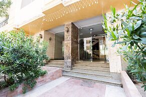 Oak Orchid Opulent 2 BR Apartment with Walk-in Closet