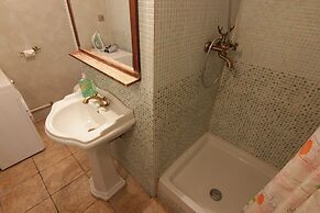 Cool 1 Bedroom Prokopska Apartment in Mala Strana