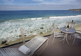 Sunset Cove Villas in Laguna Beach