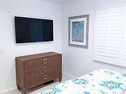 Sunset Cove Villas in Laguna Beach