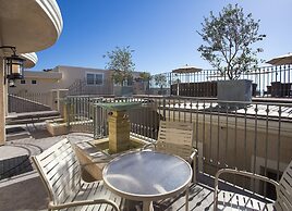 Sunset Cove Villas in Laguna Beach