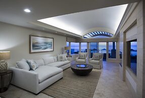 Sunset Cove Villas in Laguna Beach