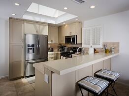 Sunset Cove Villas in Laguna Beach