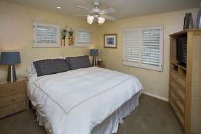 Sunset Cove Villas in Laguna Beach