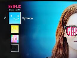 Luxury Art Deco 1-bed Apartment in Thessaloniki