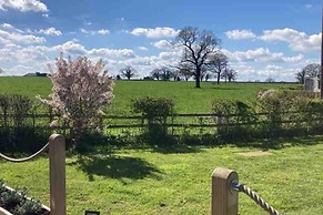 Character Detached 3-bed Cottage Audlem Cheshire