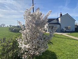 Character Detached 3-bed Cottage Audlem Cheshire