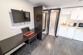 Modern Studio Next to University of Birmingham
