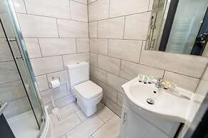 Stunning Studio by Queen Elizabeth Hospital