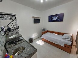 Kitnets no Bairro Rio Branco