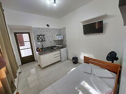 Kitnets no Bairro Rio Branco