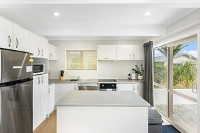 A Home away from Home - Netflix -Parking