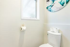 A Home away from Home - Netflix -Parking