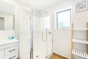 A Home away from Home - Netflix -Parking